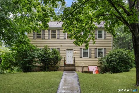 63 Schofield Road Willington CT 06279