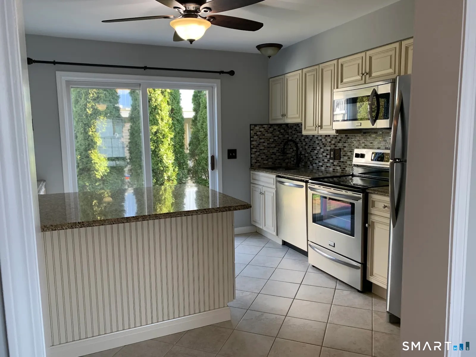 498 Naugatuck Avenue Milford CT 06460