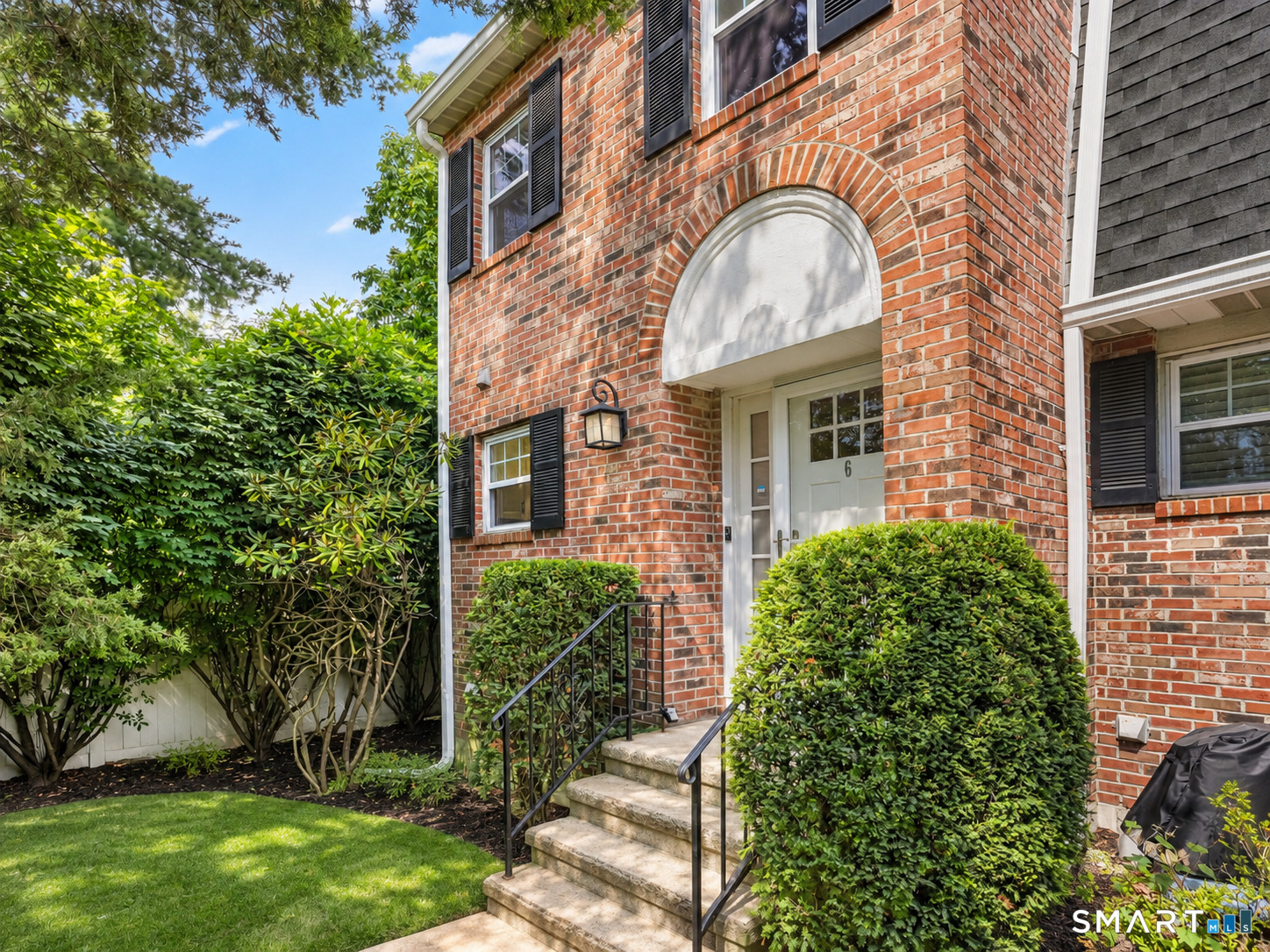 19 Colonial Road Stamford CT 06906