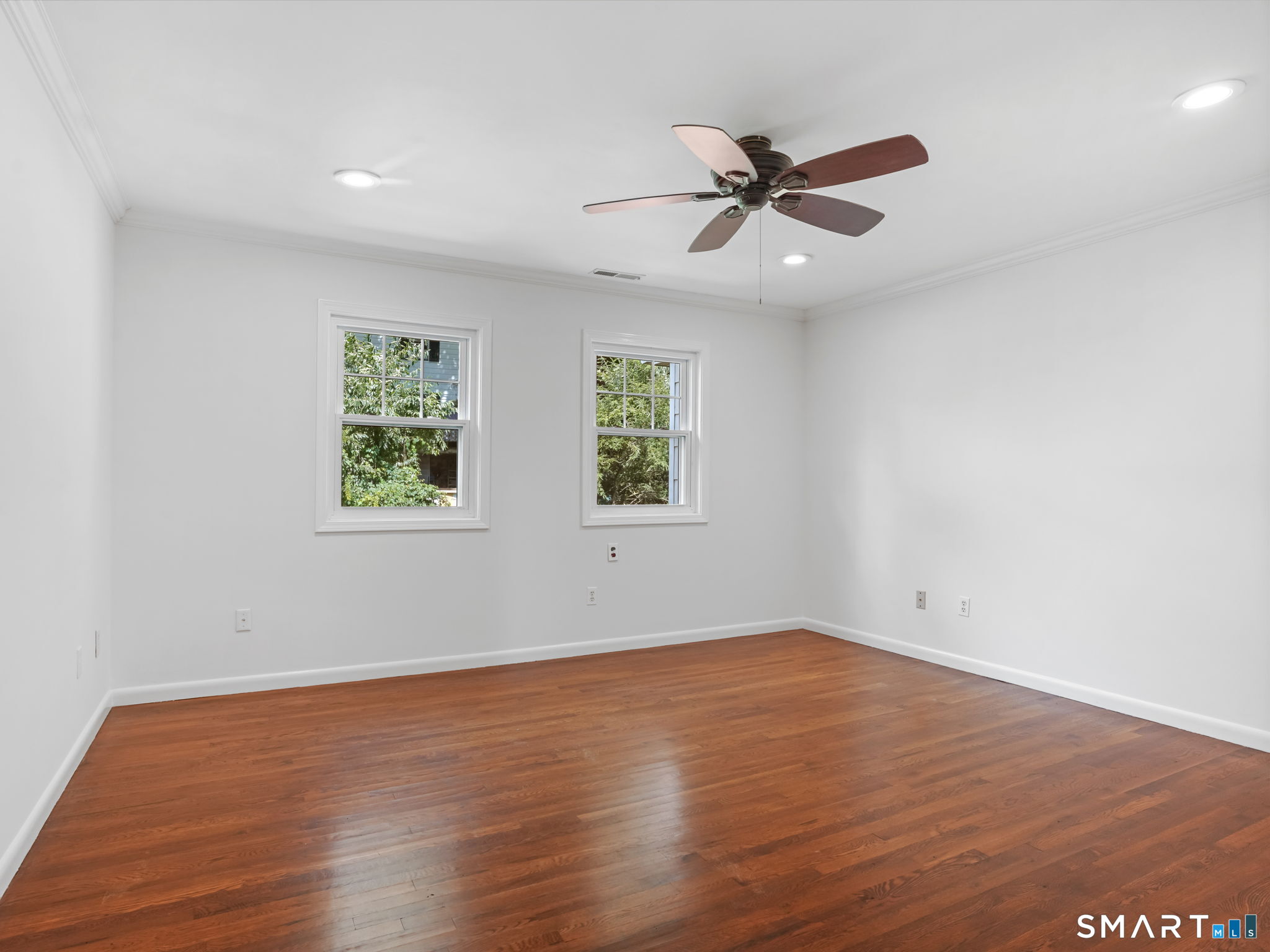 19 Colonial Road Stamford CT 06906