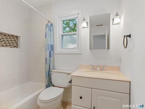 19 Colonial Road Stamford CT 06906