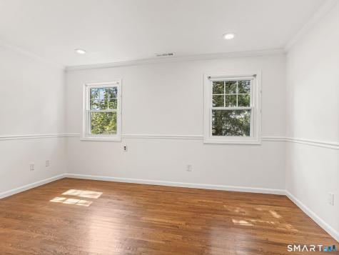 19 Colonial Road Stamford CT 06906