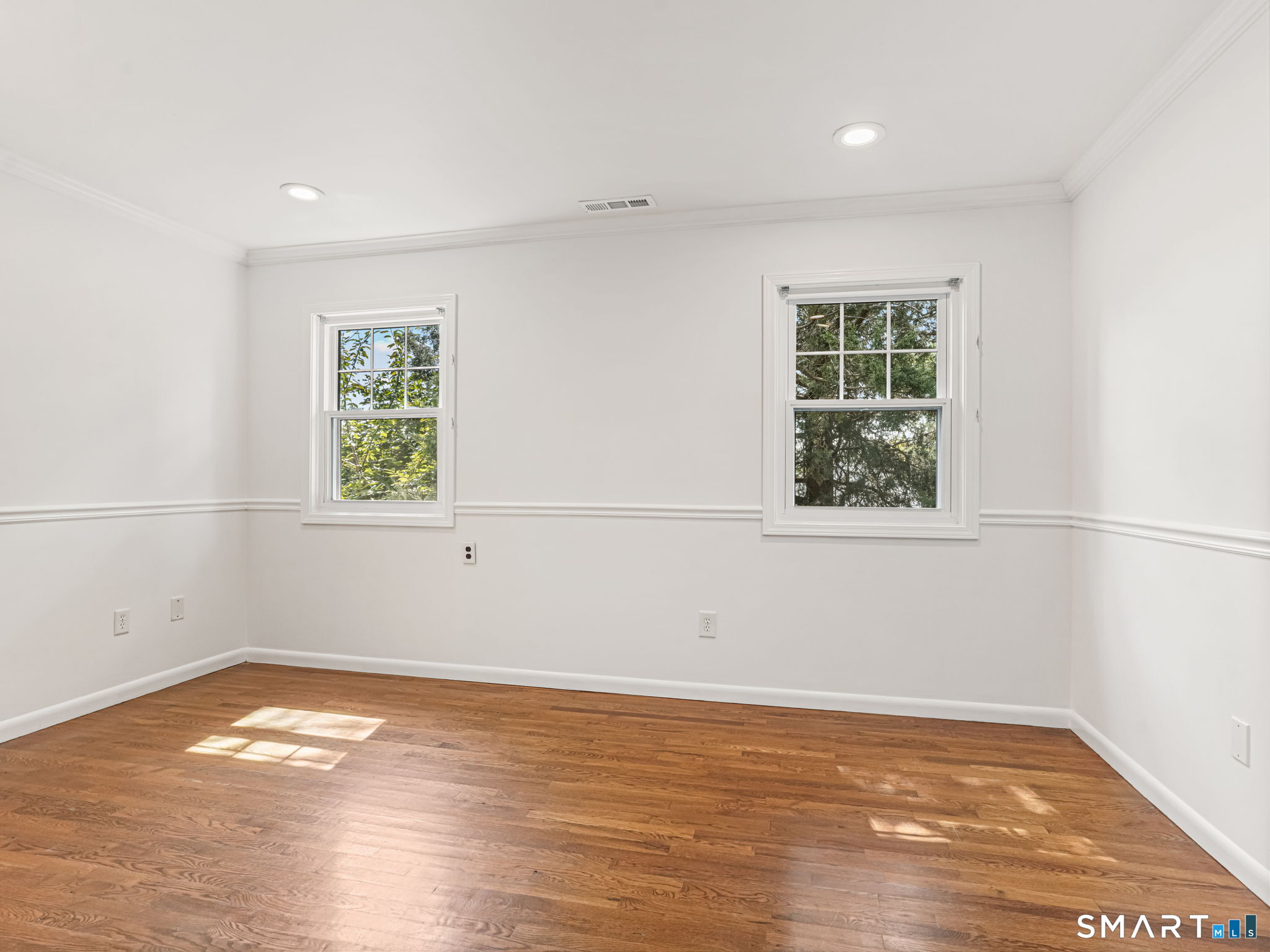 19 Colonial Road Stamford CT 06906