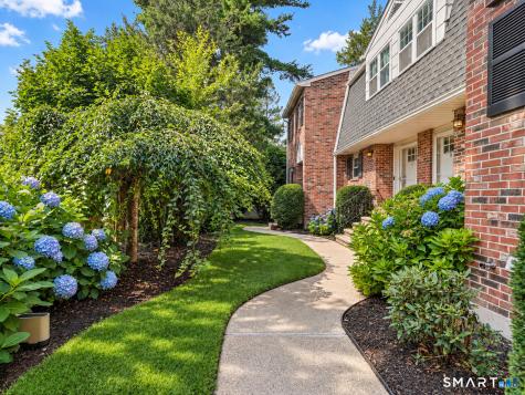 19 Colonial Road Stamford CT 06906