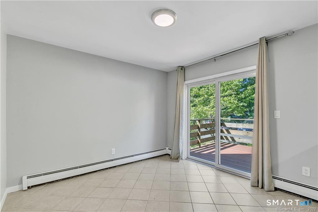 333 Vincellette Street Bridgeport CT 06606