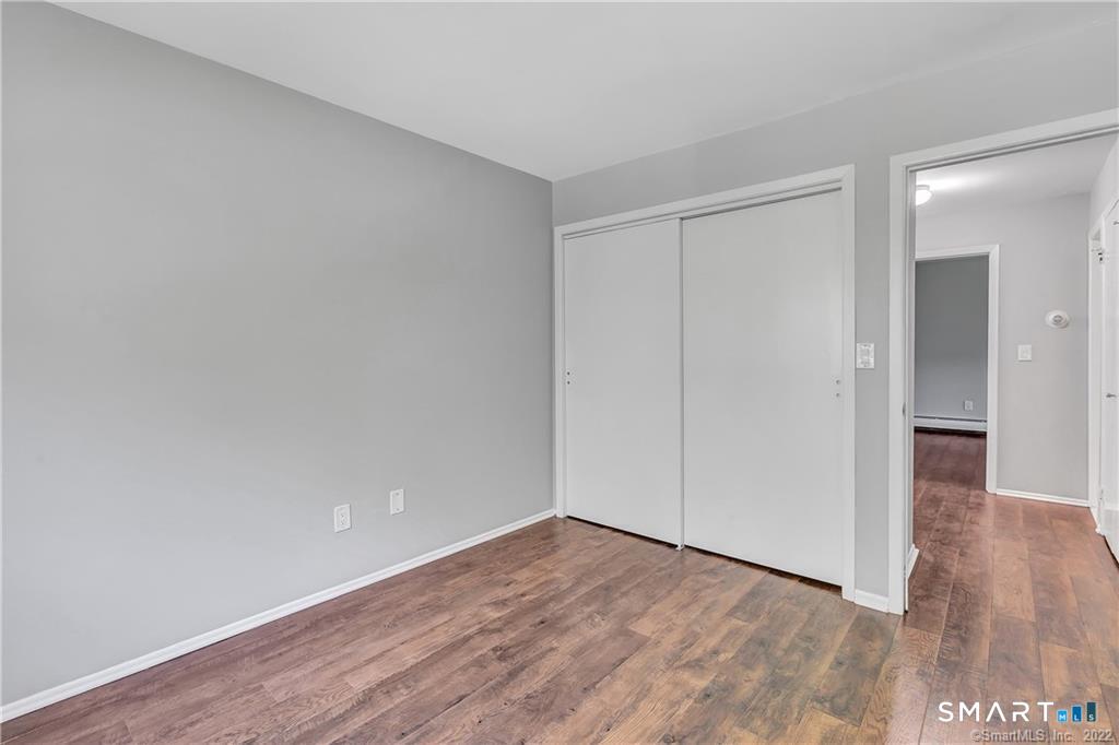 333 Vincellette Street Bridgeport CT 06606