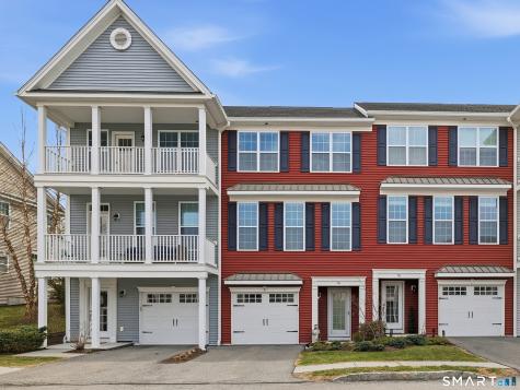 78 Warrington Round Danbury CT 06810