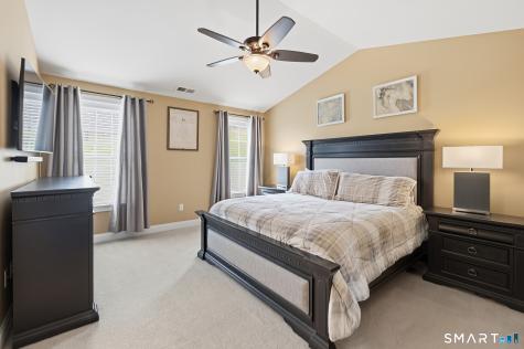 78 Warrington Round Danbury CT 06810
