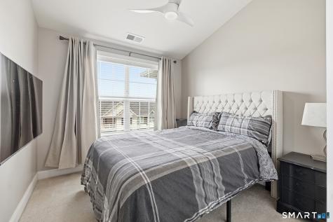 78 Warrington Round Danbury CT 06810