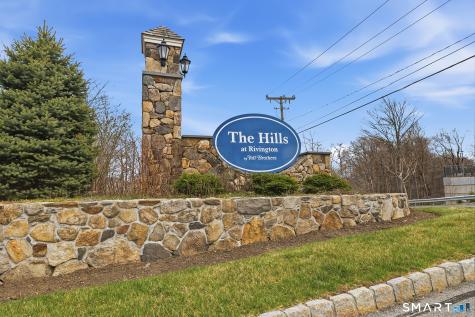 78 Warrington Round Danbury CT 06810