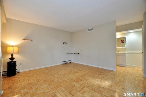 48 Great Meadow Lane Farmington CT 06001