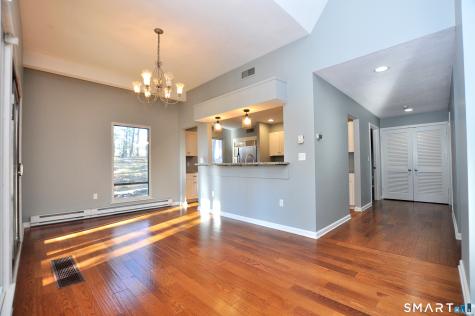 48 Great Meadow Lane Farmington CT 06001