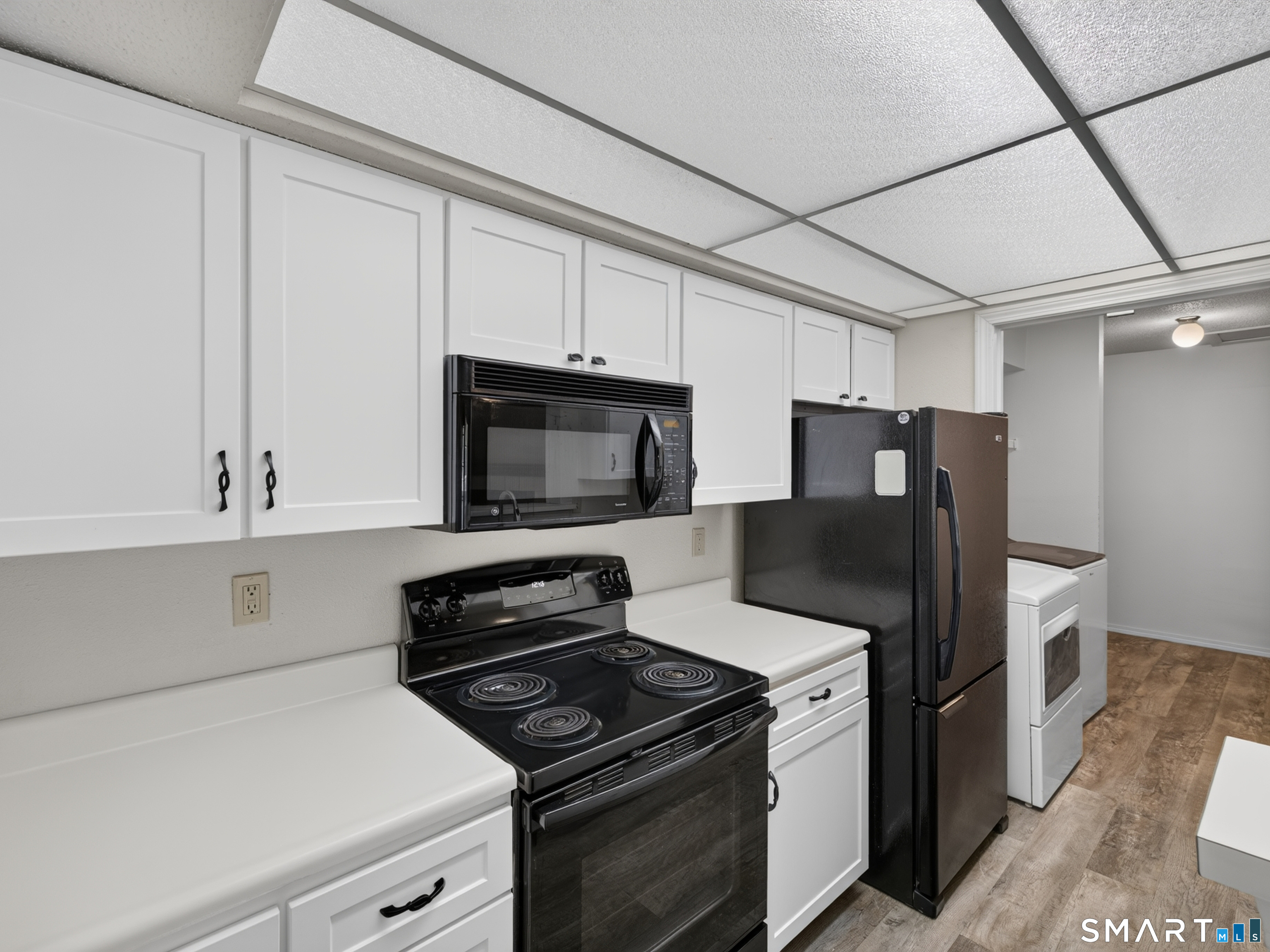 23 Chase Oak Court Groton CT 06340