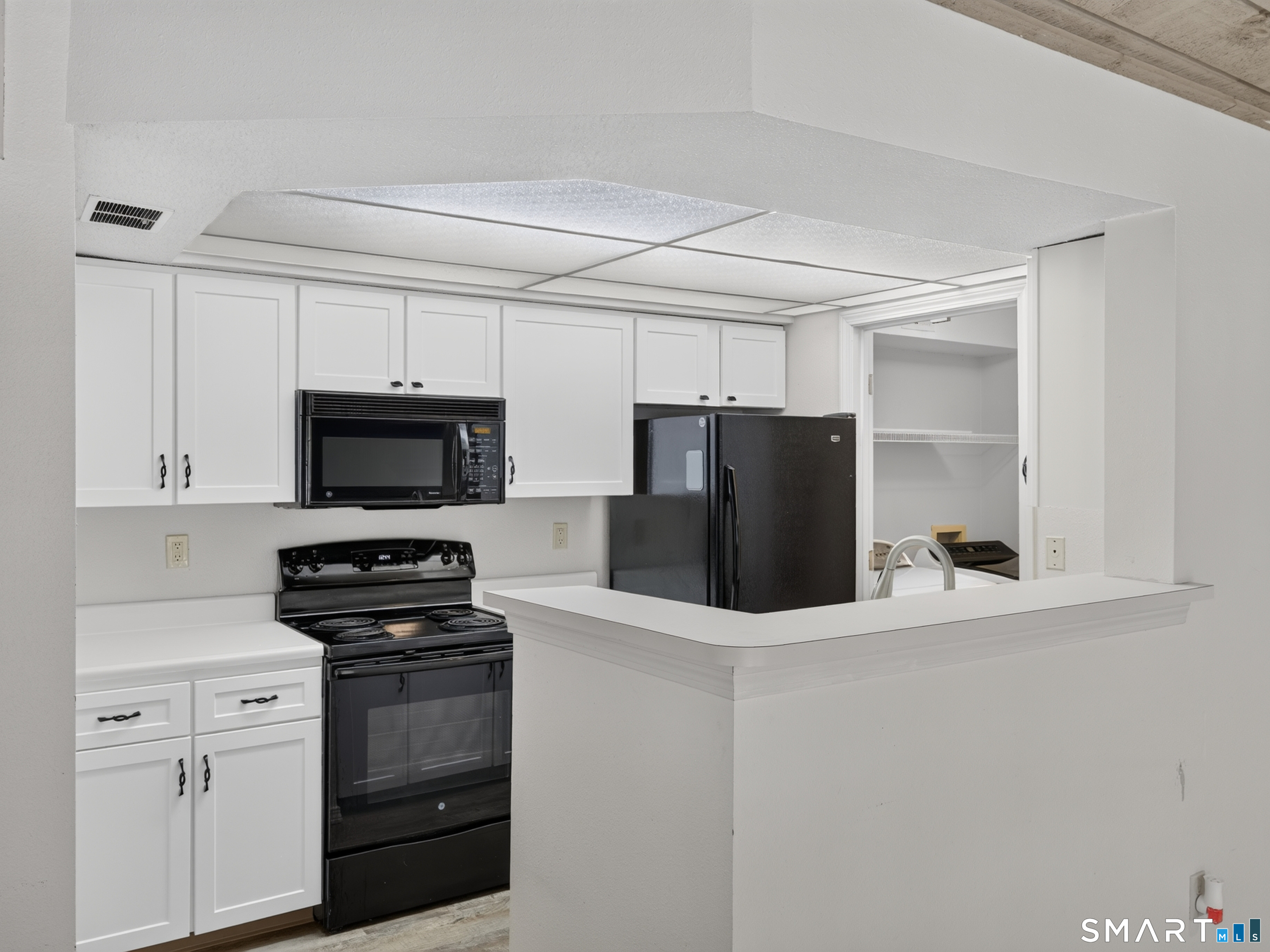 23 Chase Oak Court Groton CT 06340