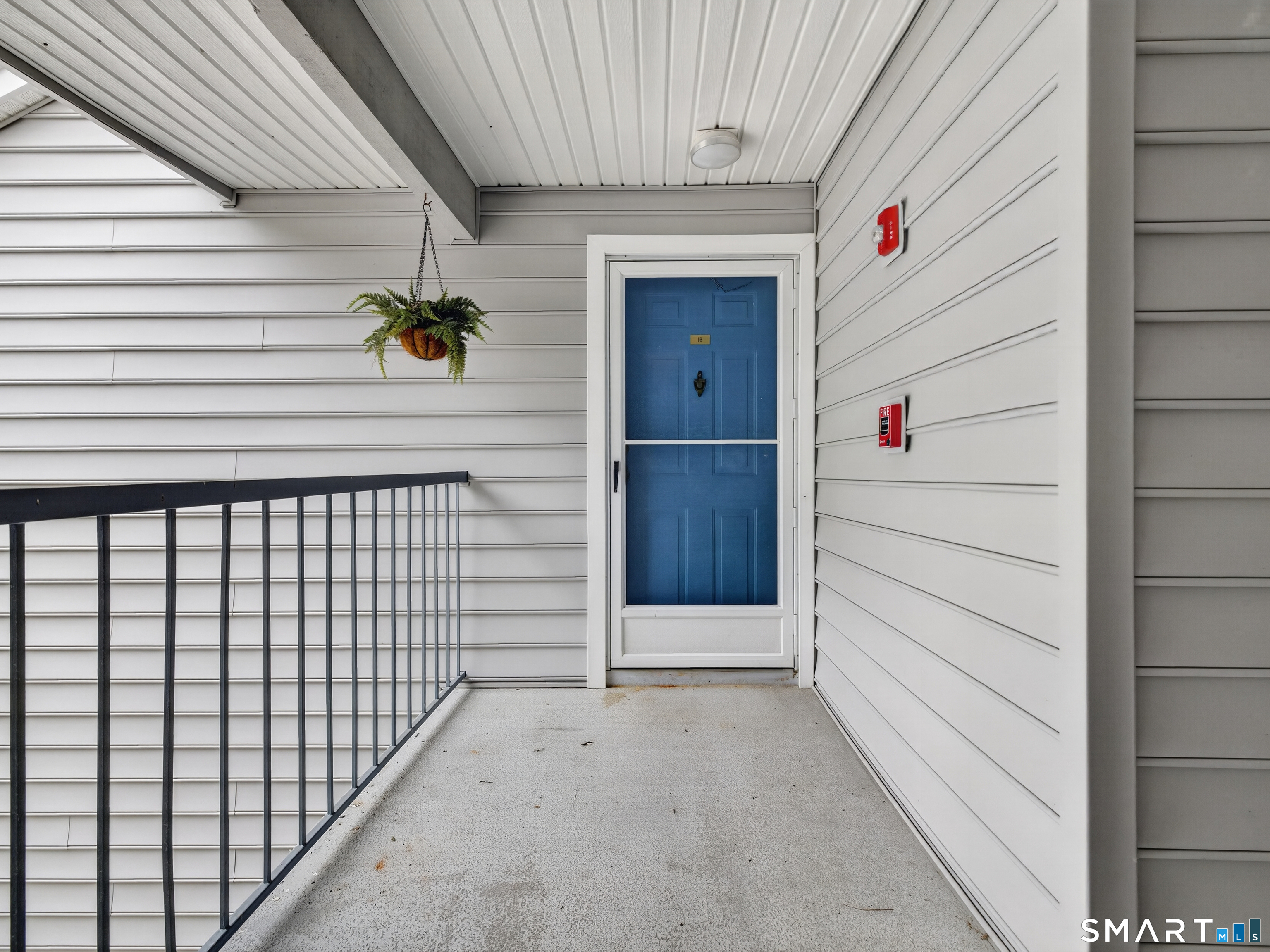 23 Chase Oak Court Groton CT 06340