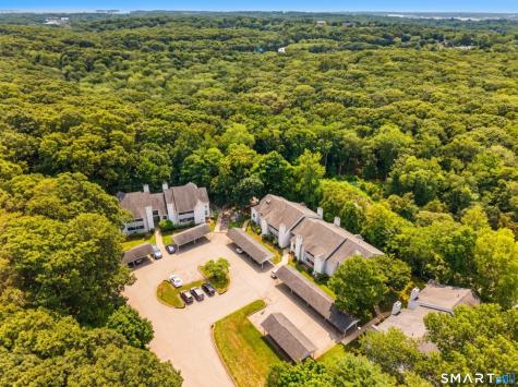 23 Chase Oak Court Groton CT 06340