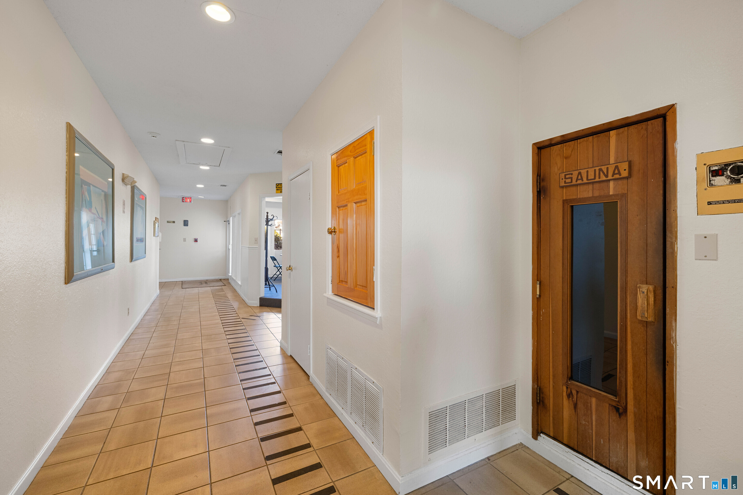 23 Chase Oak Court Groton CT 06340