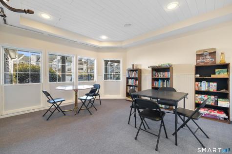 23 Chase Oak Court Groton CT 06340
