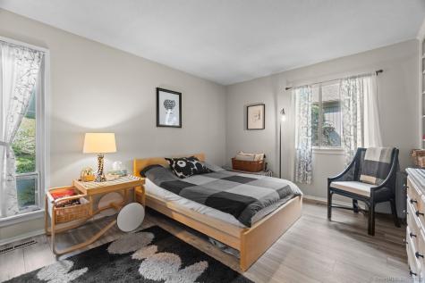 277 Heritage Village Southbury CT 06488