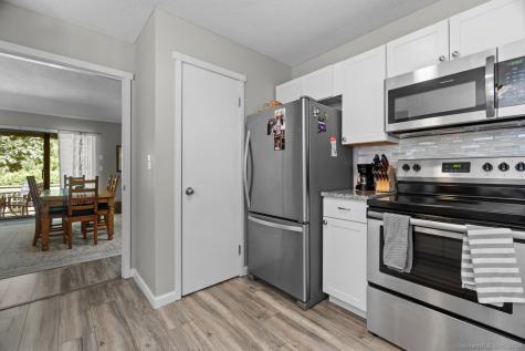 277 Heritage Village Southbury CT 06488