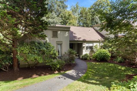 277 Heritage Village Southbury CT 06488