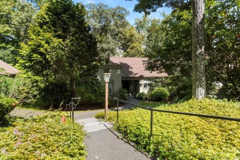 277 Heritage Village Southbury CT 06488