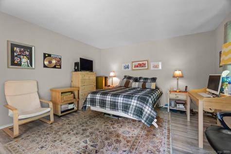 277 Heritage Village Southbury CT 06488