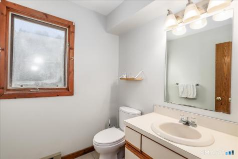 23 Twin Oaks New Milford CT 06776