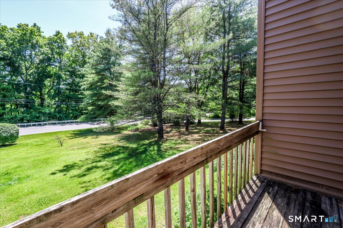 23 Twin Oaks New Milford CT 06776