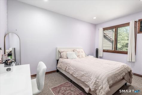 23 Twin Oaks New Milford CT 06776