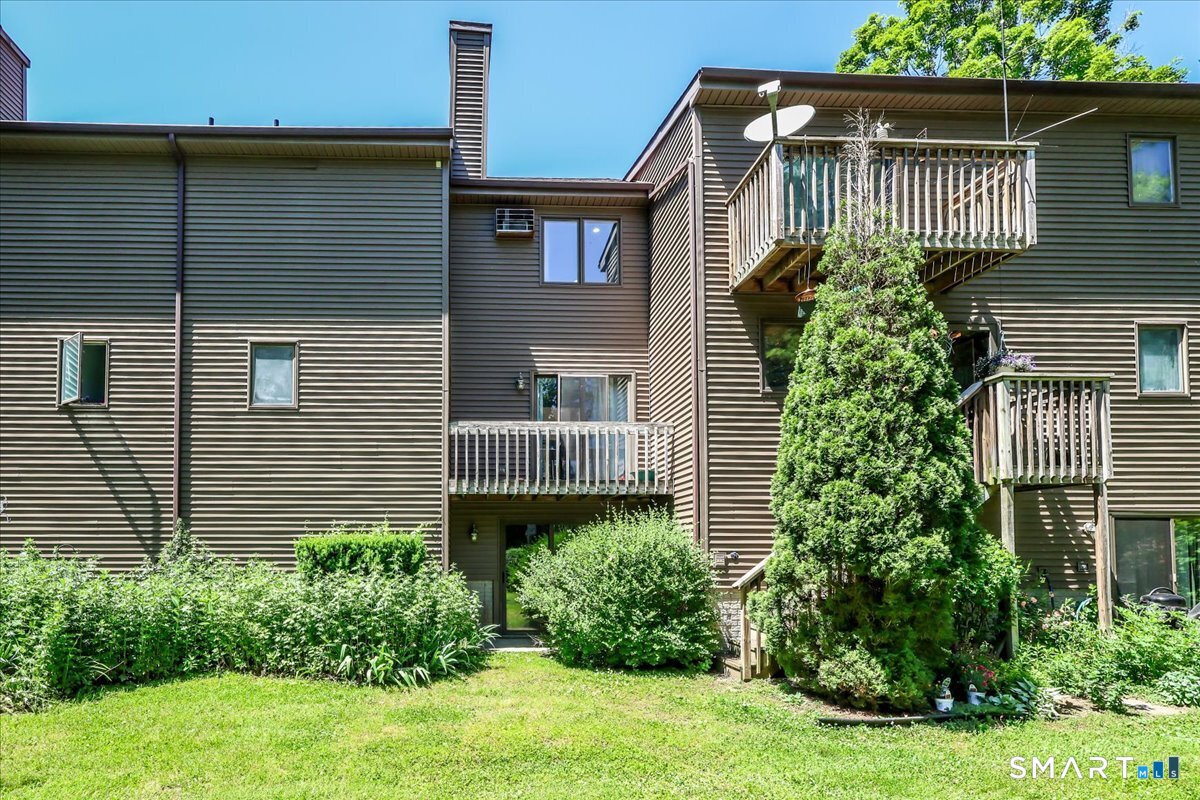 23 Twin Oaks New Milford CT 06776