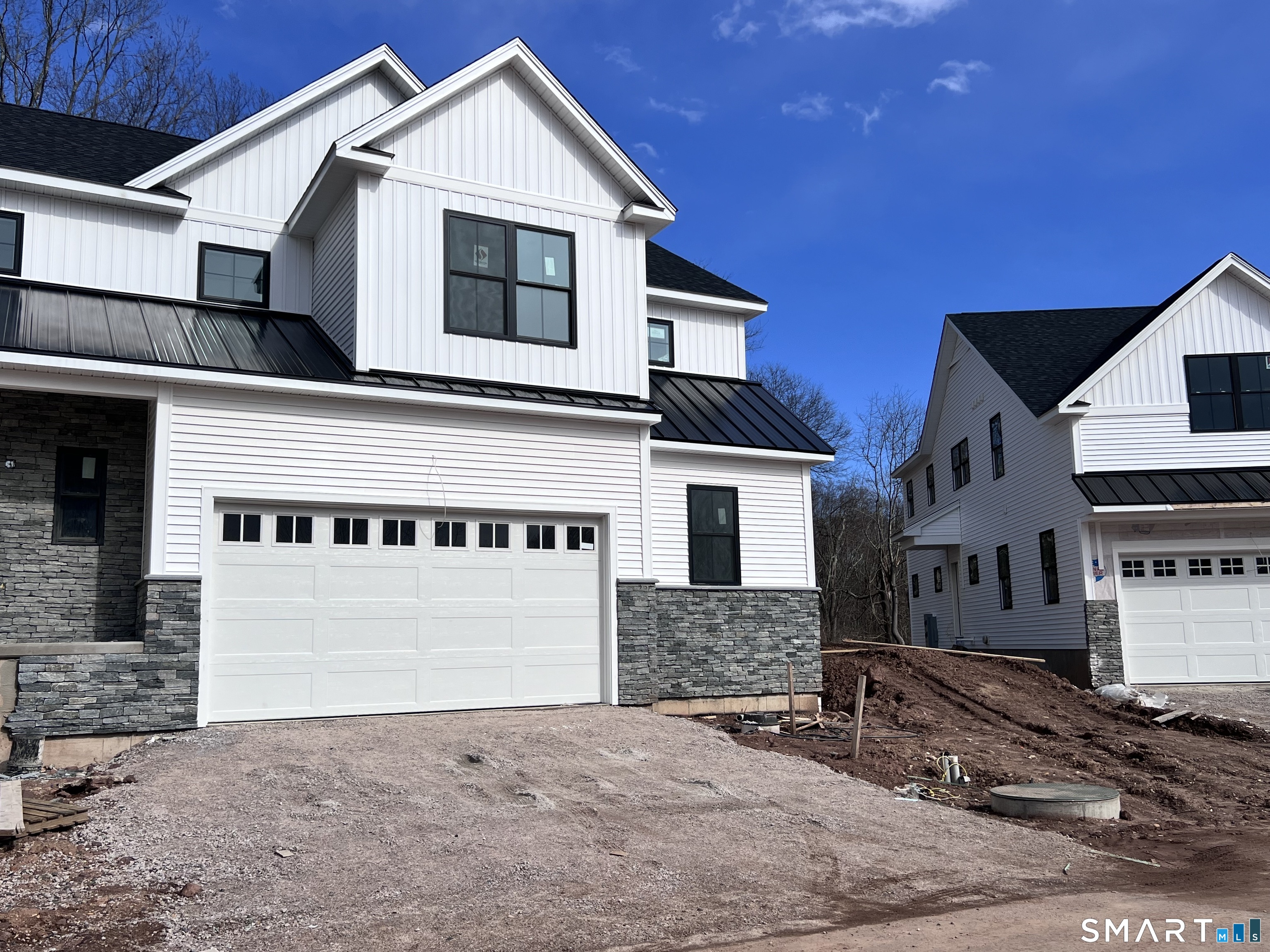 26 Village Circle Guilford CT 06437