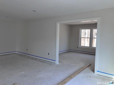 26 Village Circle Guilford CT 06437