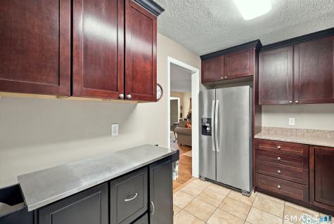 65 Westridge Road New London CT 06320