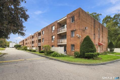 65 Westridge Road New London CT 06320
