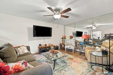 65 Westridge Road New London CT 06320