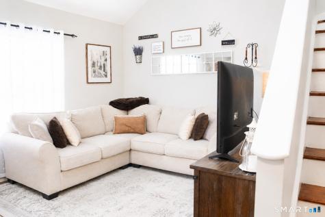 74 Glen Ridge Court New Milford CT 06776