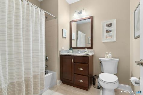 623 Brookside Court Newtown CT 06470