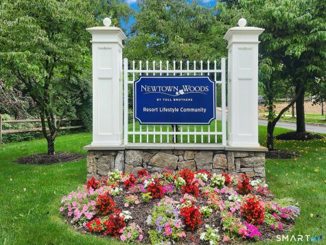 623 Brookside Court Newtown CT 06470