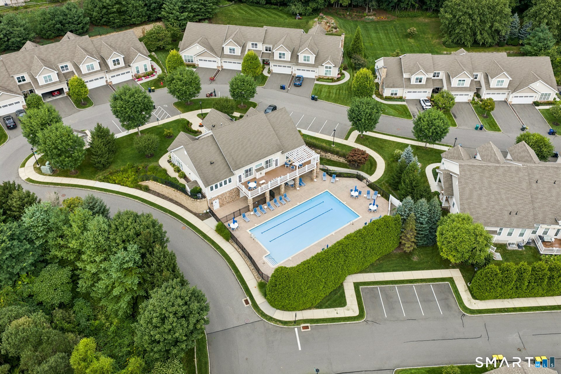 623 Brookside Court Newtown CT 06470