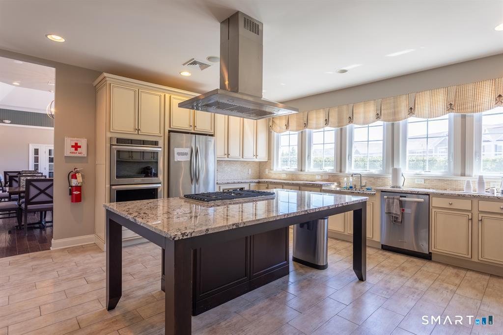 623 Brookside Court Newtown CT 06470