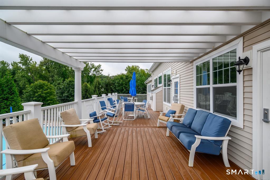 623 Brookside Court Newtown CT 06470