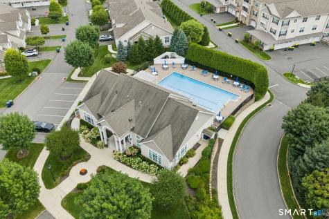 623 Brookside Court Newtown CT 06470