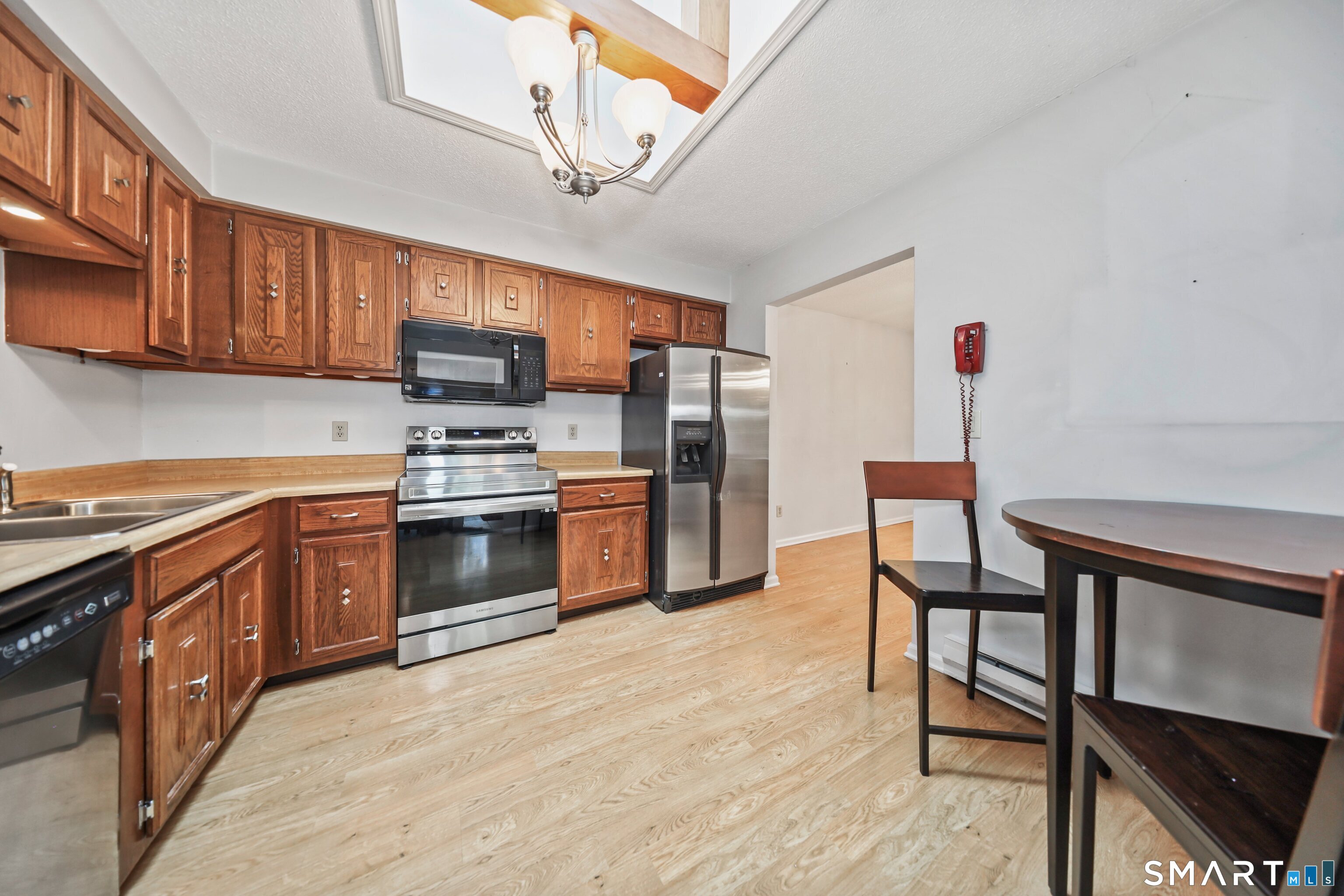 123 Queens Road Torrington CT 06790