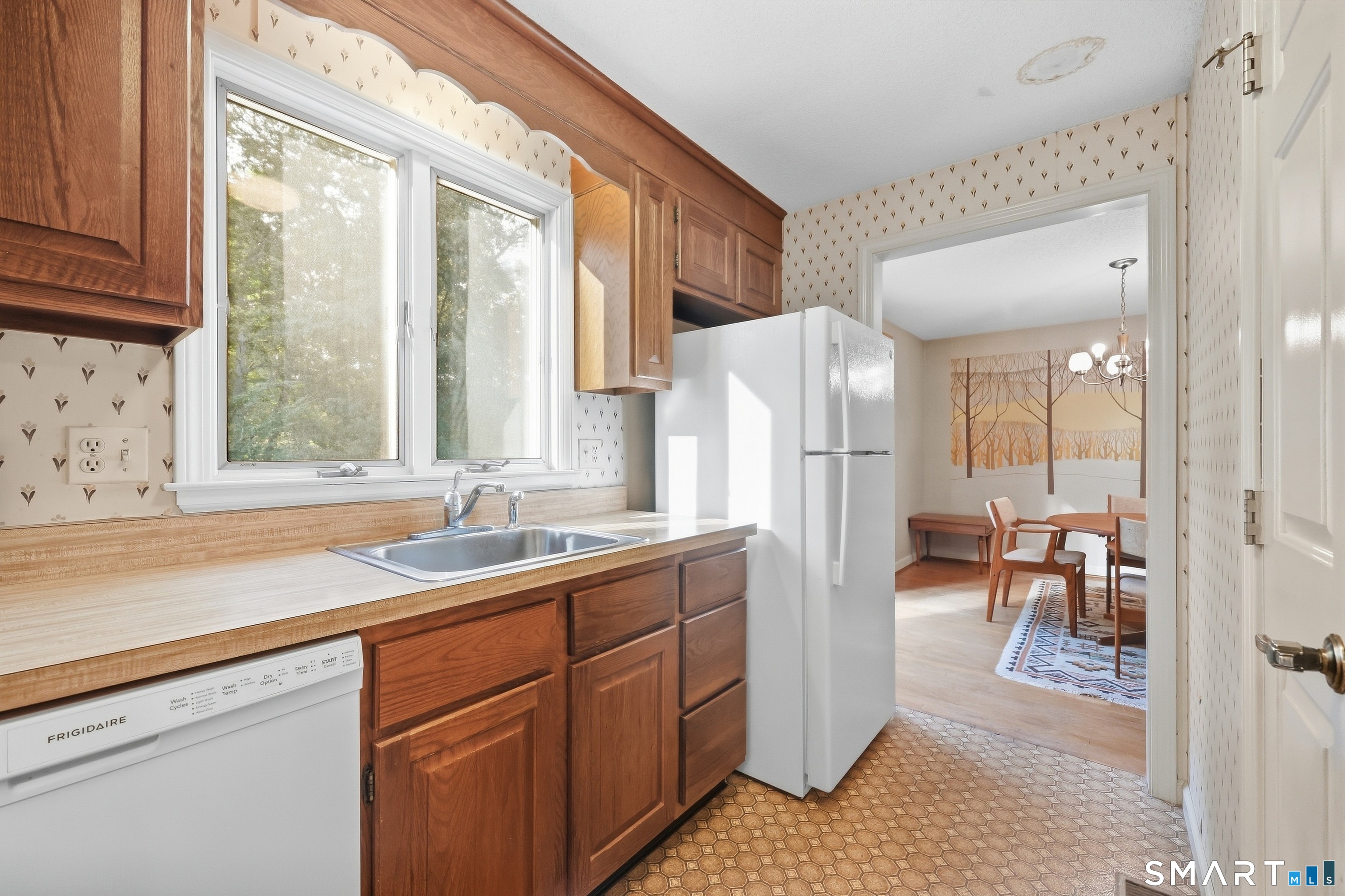 157 Brighton Circle Windsor CT 06095