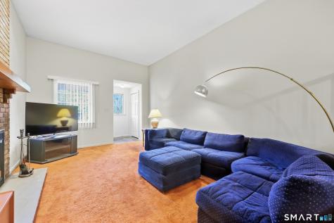 157 Brighton Circle Windsor CT 06095