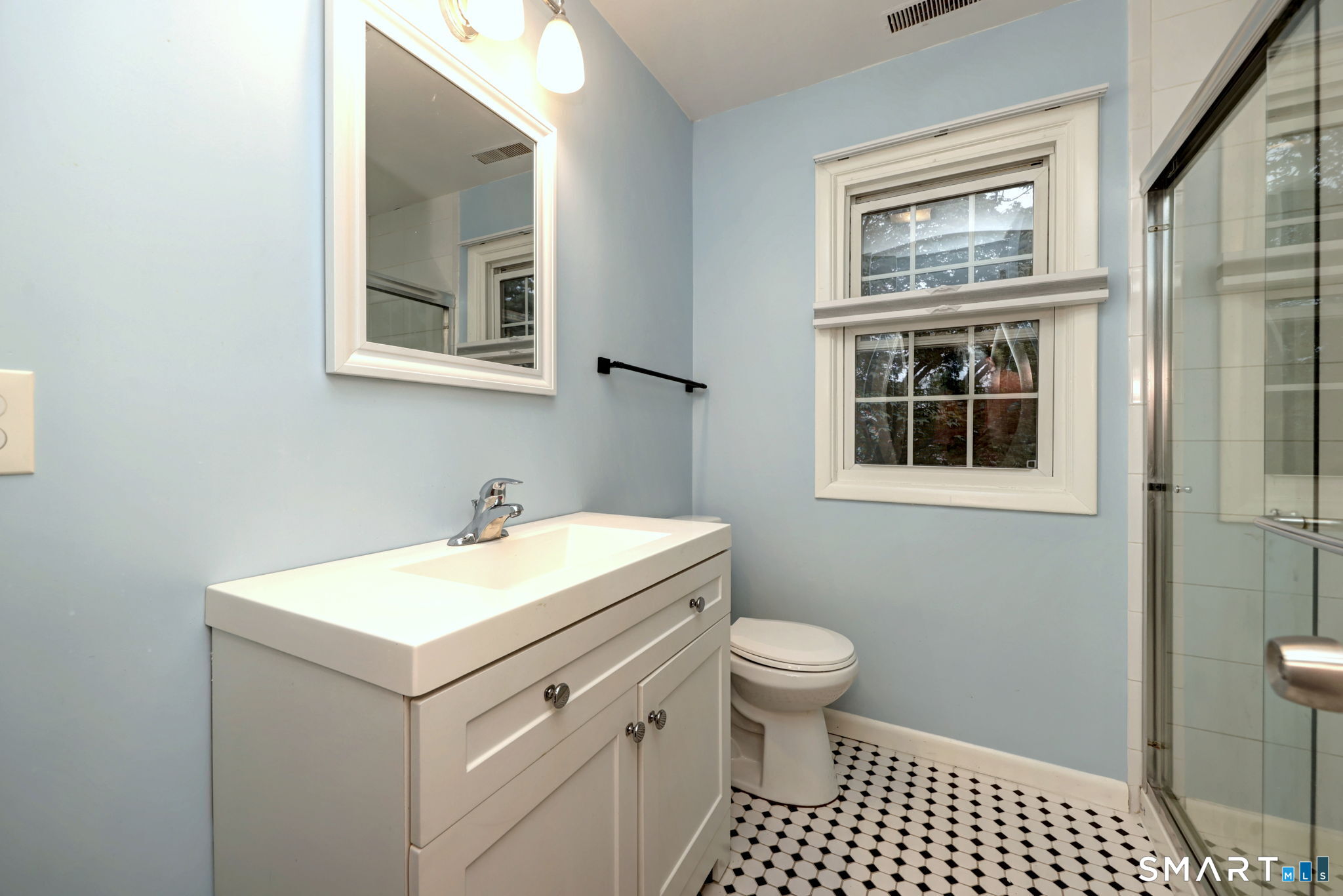 162 Penn Common Milford CT 06460