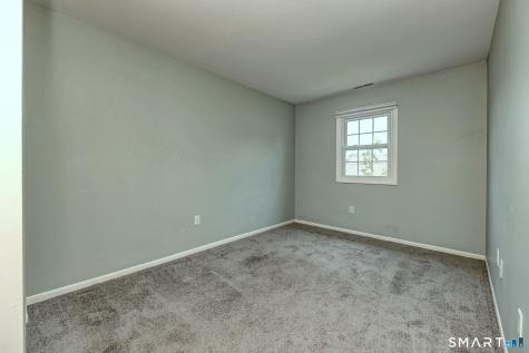 162 Penn Common Milford CT 06460