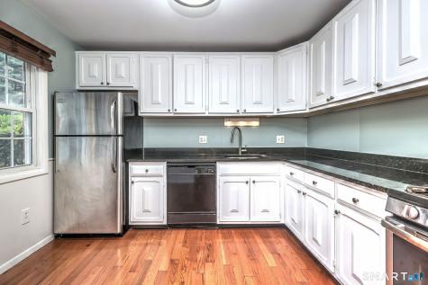162 Penn Common Milford CT 06460
