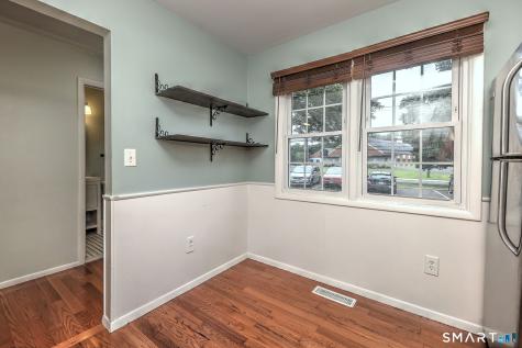 162 Penn Common Milford CT 06460
